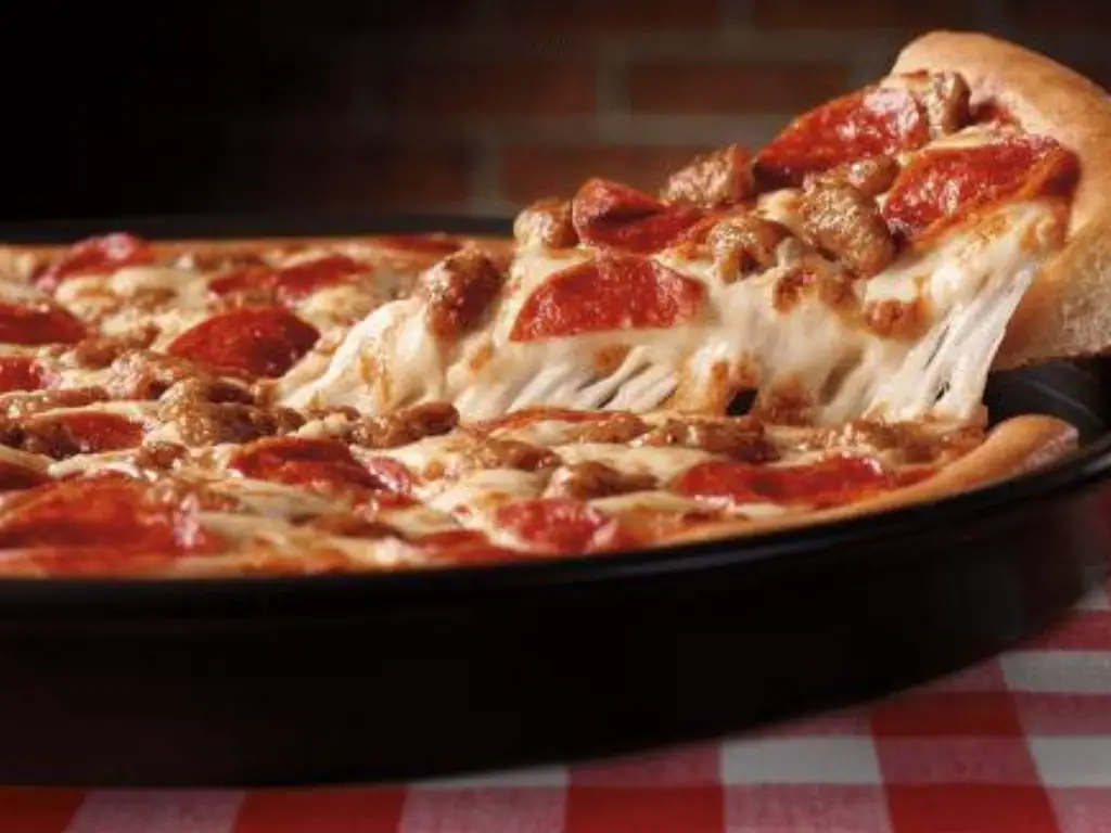 Pizza Hut Edge Pizza Review